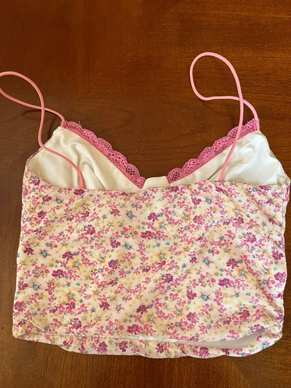 Princess Polly Pink Floral Lace-Trim Crop Top - Picture 2 of 4
